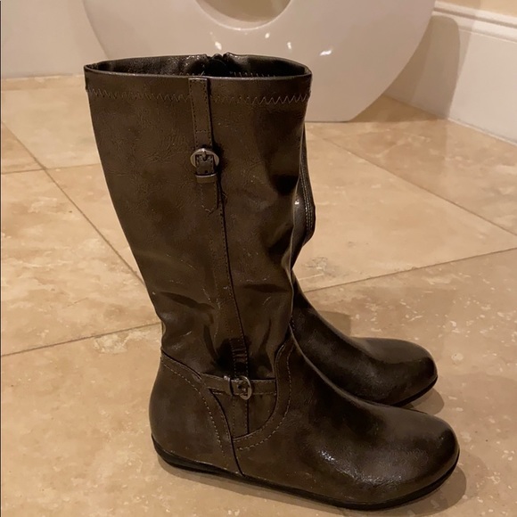 Girls patent boots by Nordstrom - Picture 1 of 3